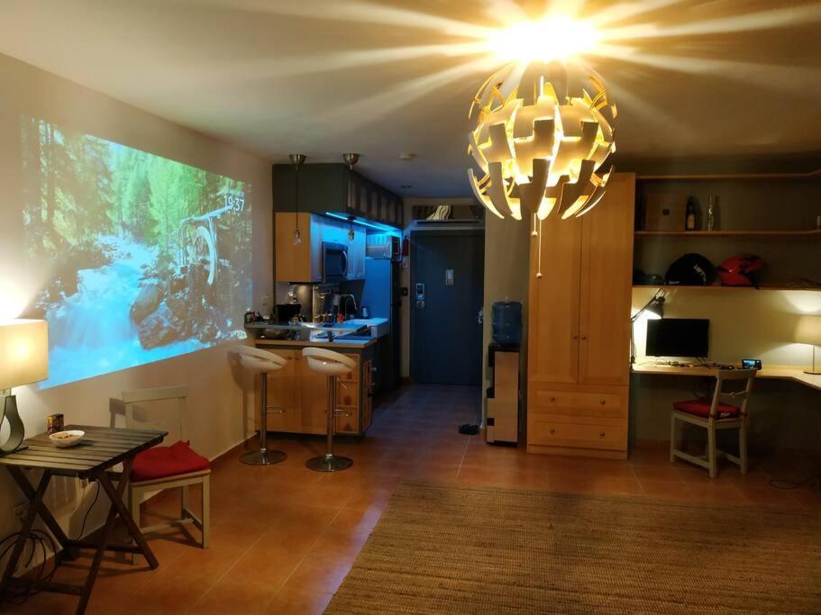 Modern, Welcoming Studio, Ocean View In ฆวนโดลีโอ ภายนอก รูปภาพ